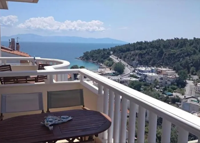 Iris Deluxe Suites 3