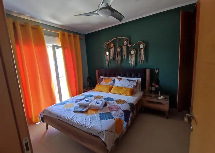 Iris Deluxe Suites 3